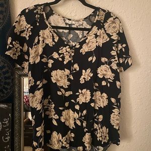 Blouse, black and flowers print silk thread four buttons down the front size L